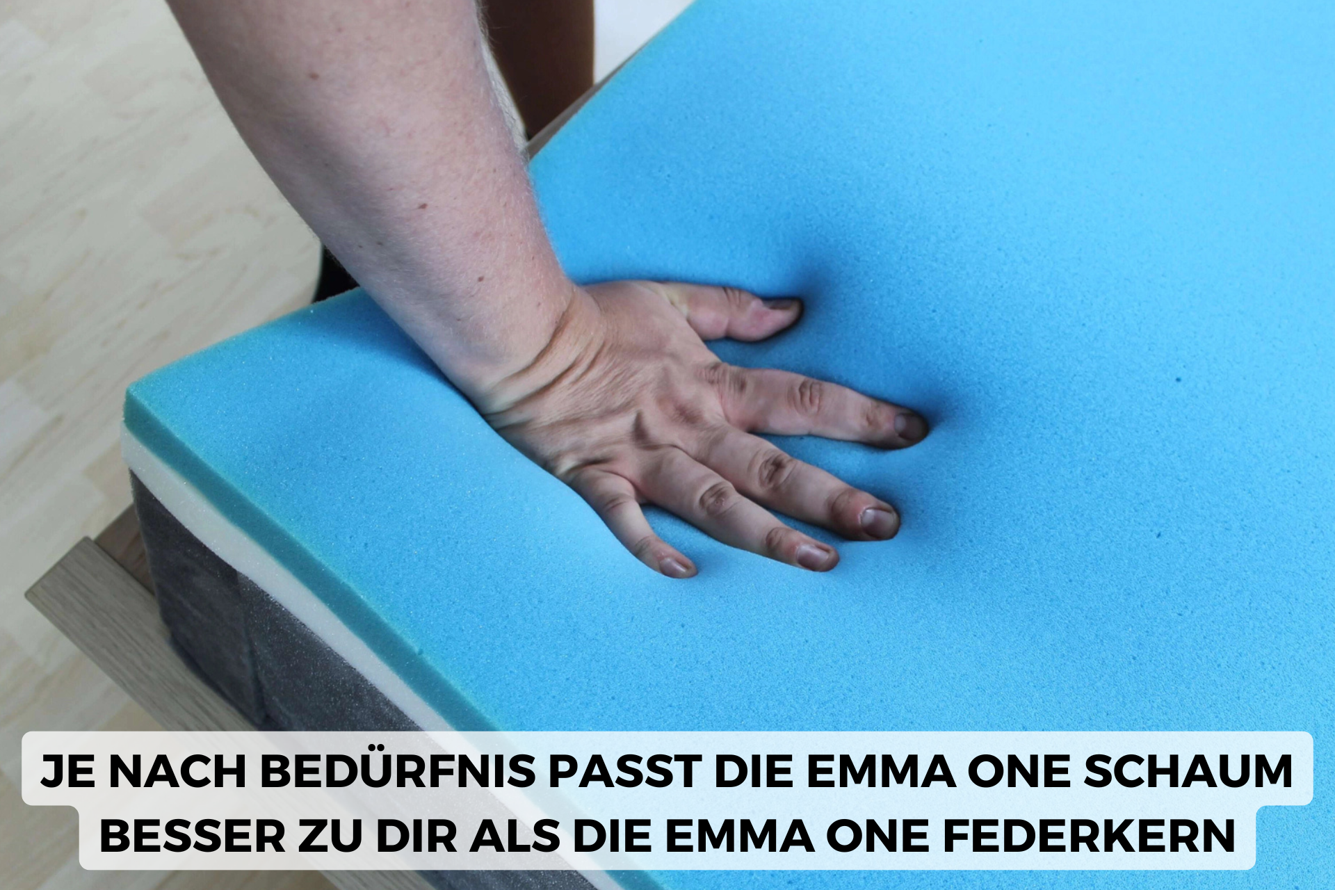 Eine Person drückt auf die Emma Dynamic